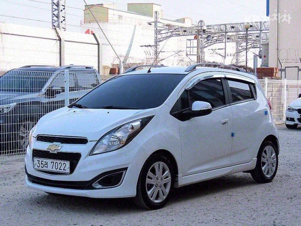 Джи Ем Корея Chevrolet СпаркLT Стандартен - 2
