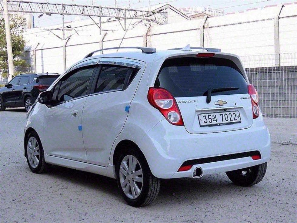 Джи Ем Корея Chevrolet СпаркLT Стандартен - 3
