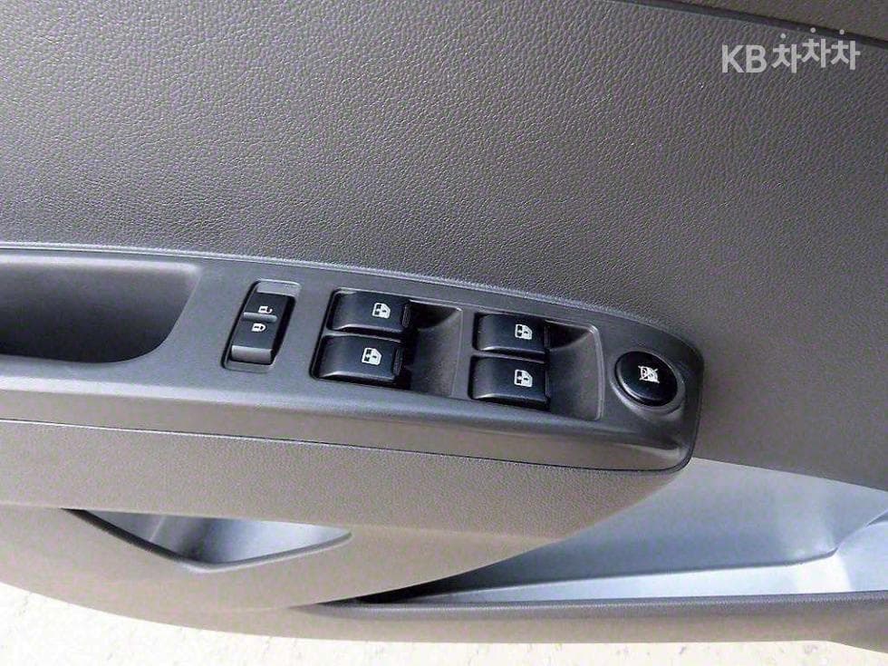 Джи Ем Корея Chevrolet СпаркLT Стандартен - 11