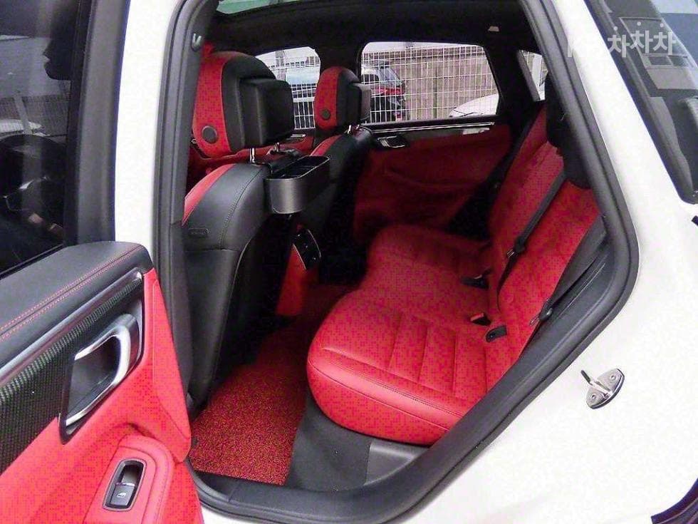 Porsche 마칸2.9 GTS - 6