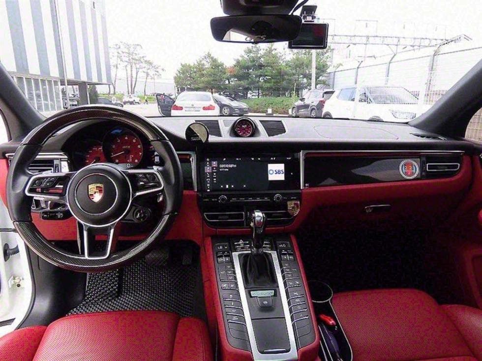 Porsche 마칸2.9 GTS - 7