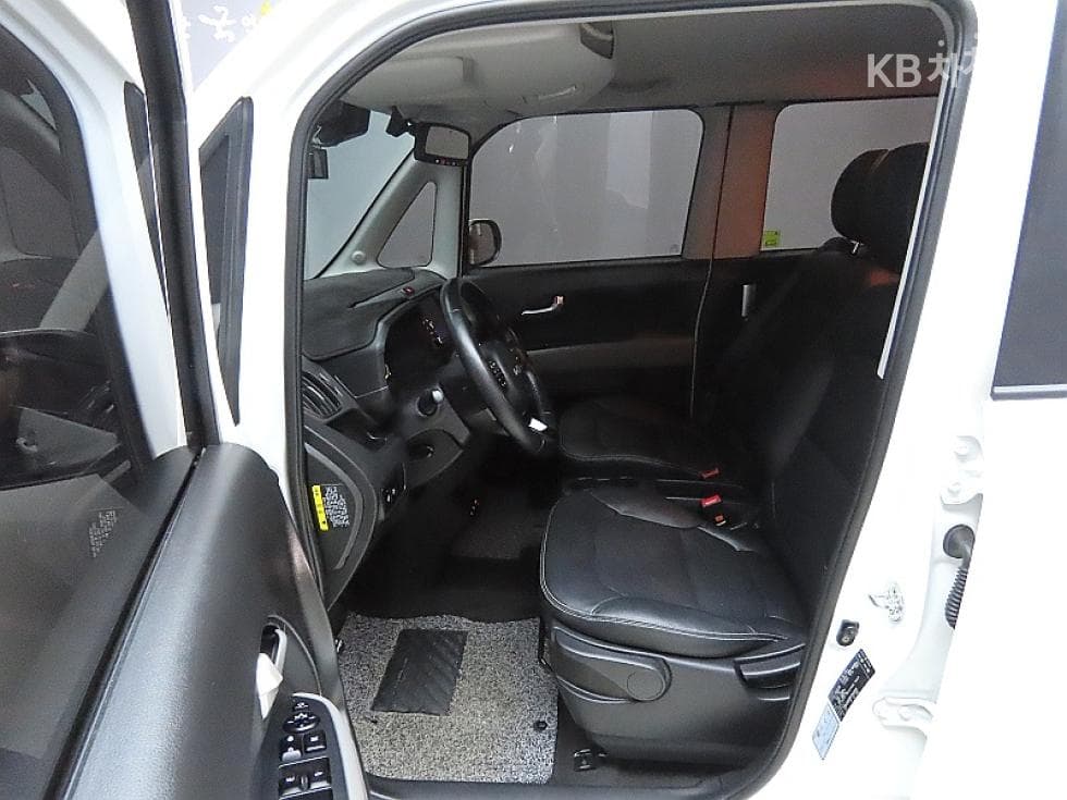 Kia The New (facelift) Kia Ray (van)1.0 Gasoline Prestige - 10