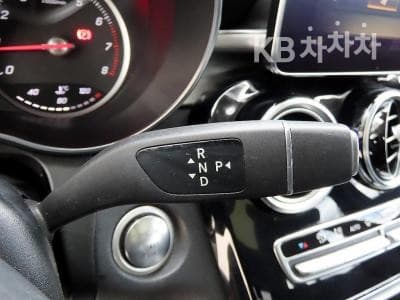 Mercedes-Benz GLC(X253)300 4Matic AMG Line - 11