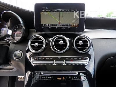 Mercedes-Benz GLC(X253)300 4Matic AMG Line - 12