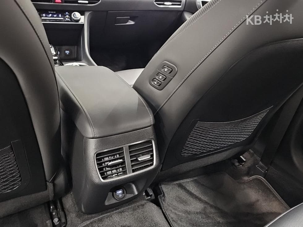 Хюндай Соната (DN8)1.6 T Premium 패밀리 - 15