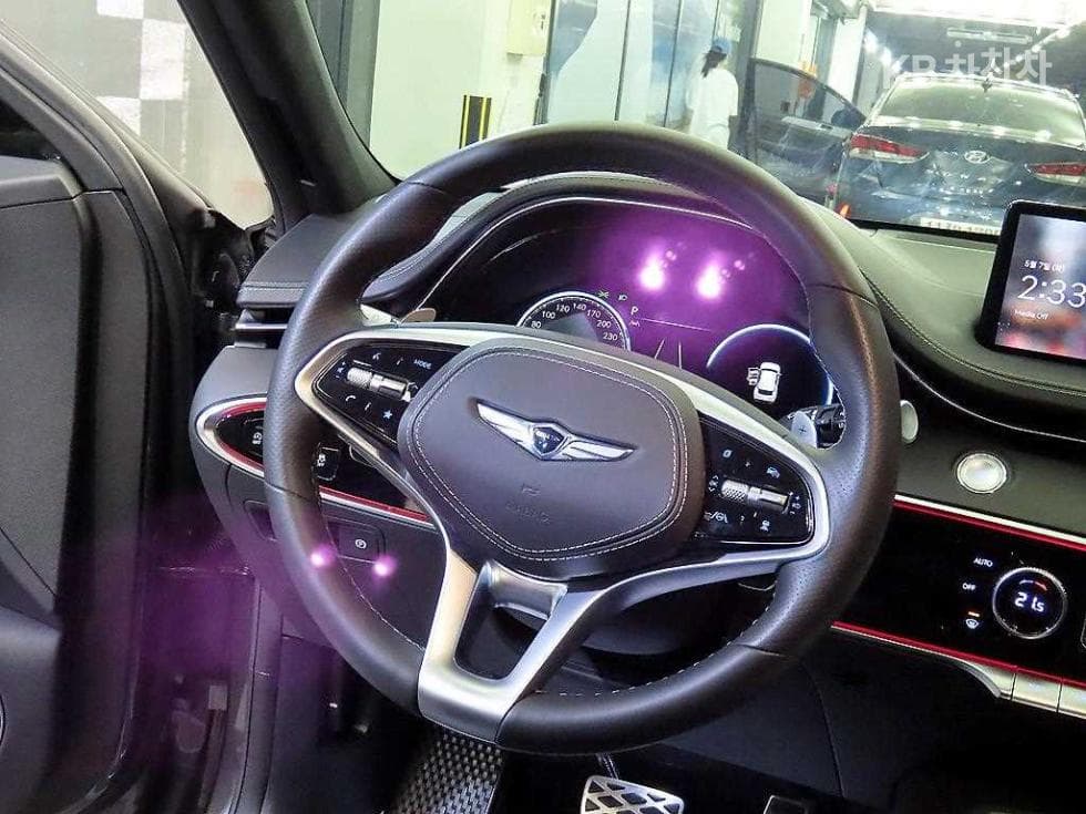 Genesis GV70Gasoline 2.5T AWD - 8