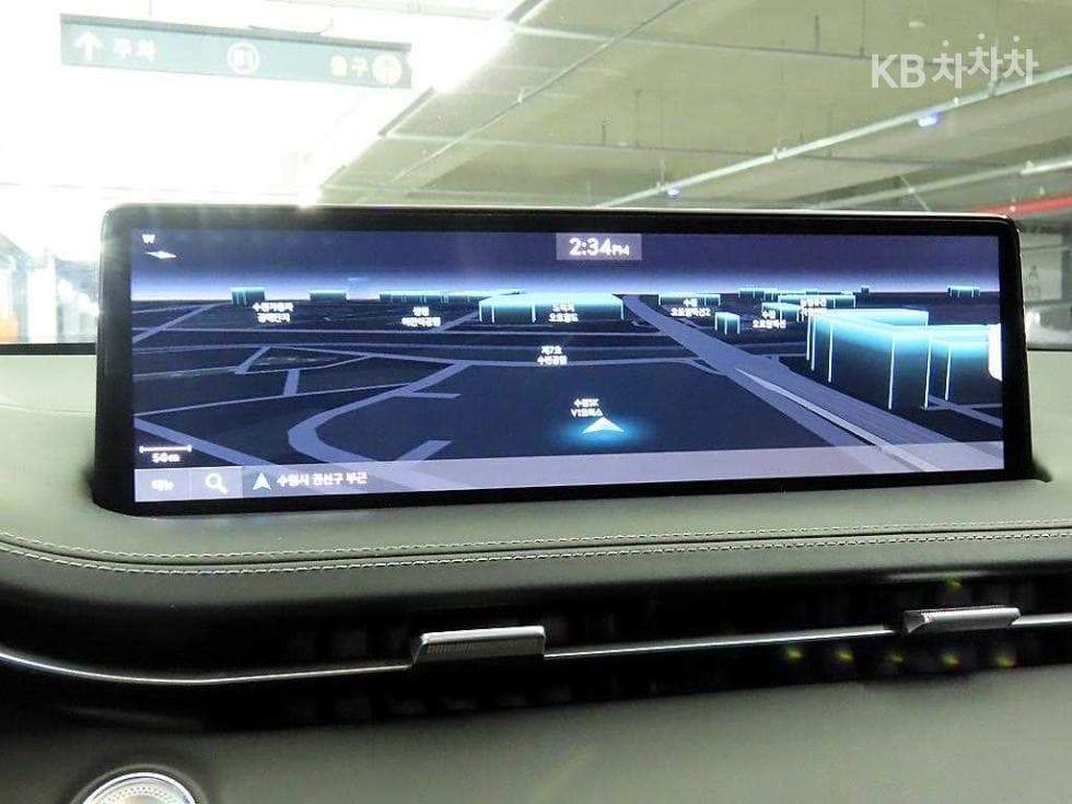 Genesis GV70Gasoline 2.5T AWD - 13