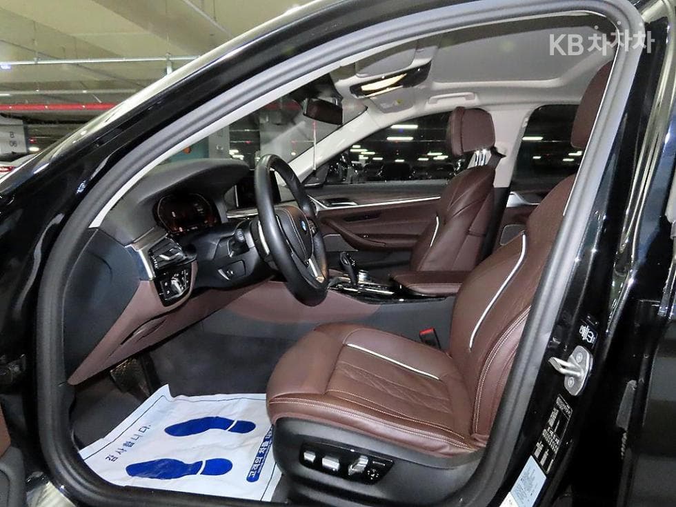 BMW 올New5 Series (G30)530i Luxury Plus - 6