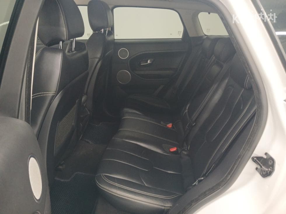 Land Rover Range Rover Евок5-врати 2.2 SD4 Prestige - 10