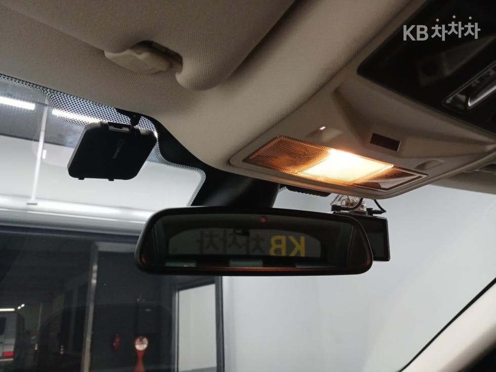Land Rover Range Rover Евок5-врати 2.2 SD4 Prestige - 17