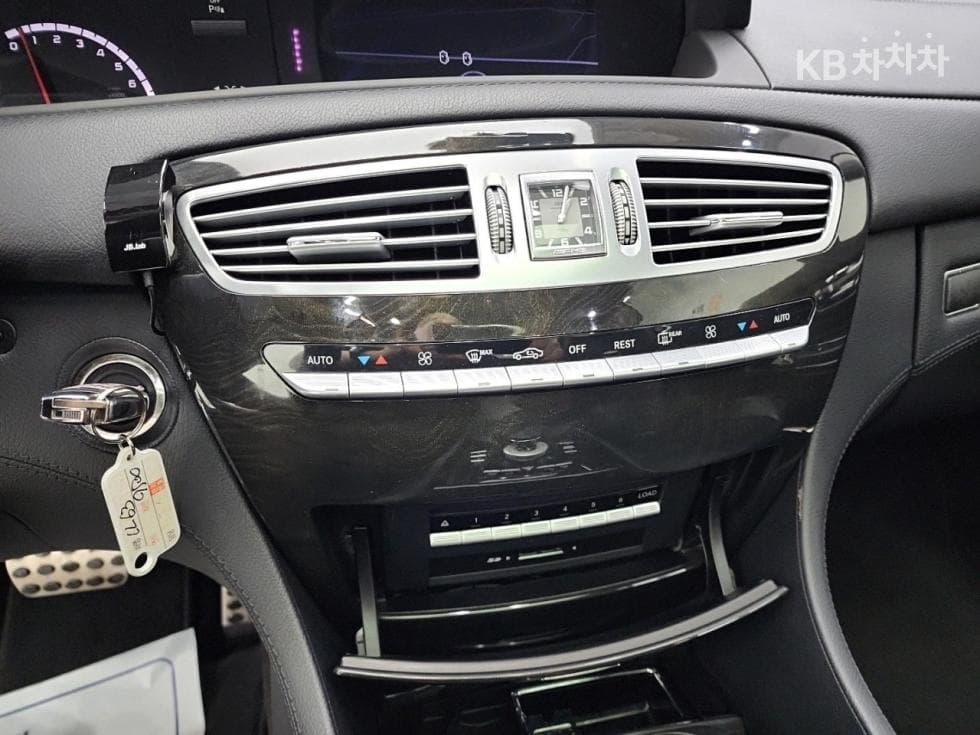 Mercedes-Benz Нов CL클래스CL63 AMG C216 - 10