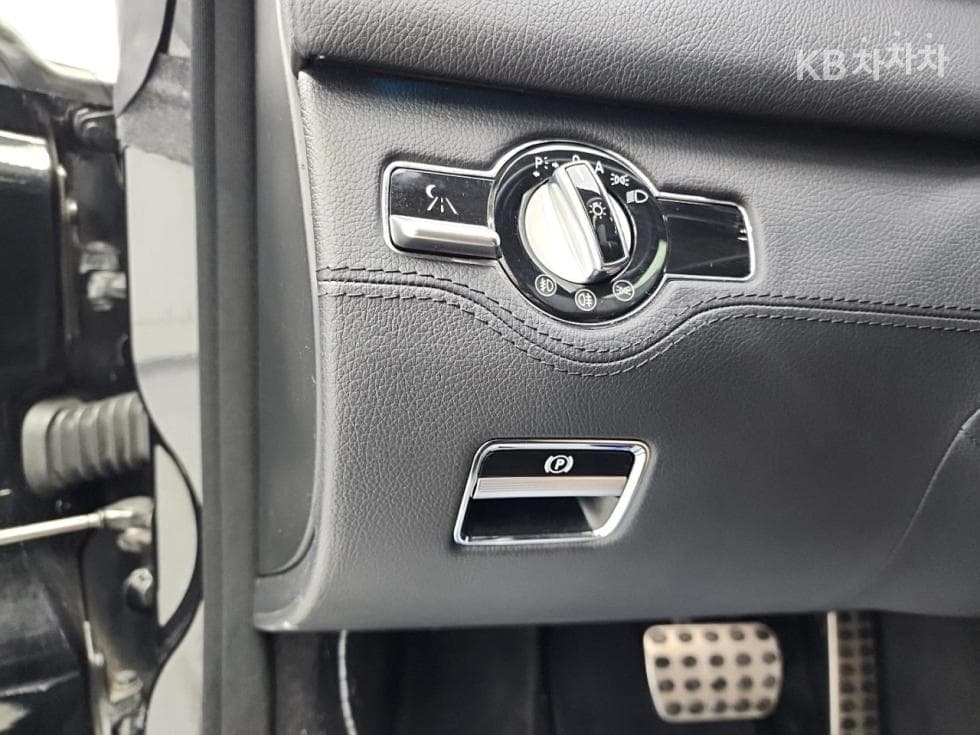 Mercedes-Benz Нов CL클래스CL63 AMG C216 - 20