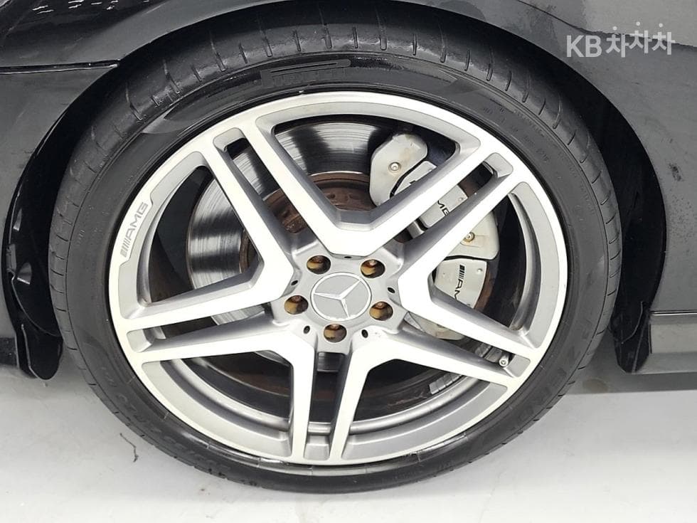 Mercedes-Benz Нов CL클래스CL63 AMG C216 - 22