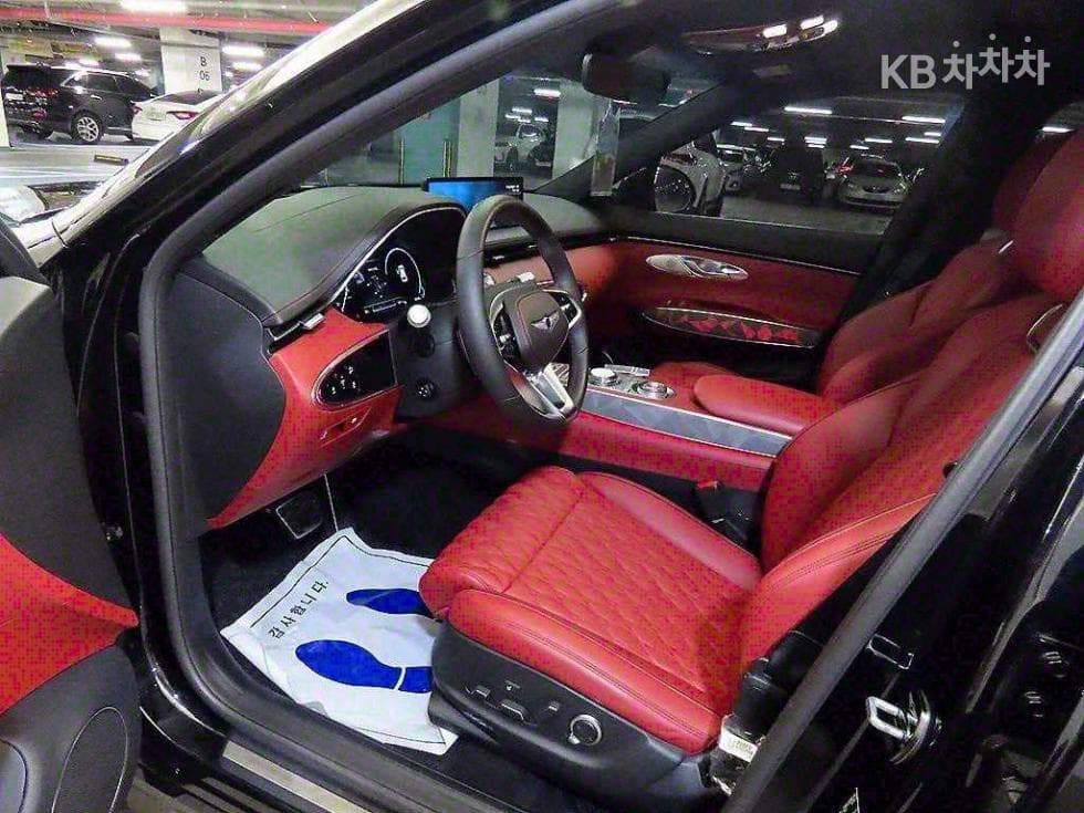 Genesis GV70Gasoline 2.5T AWD - 6