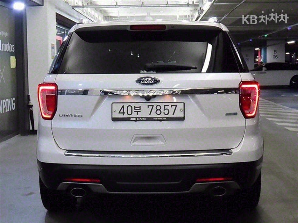 Ford New Explorer2.3 EcoBoost 4WD Limited - 5
