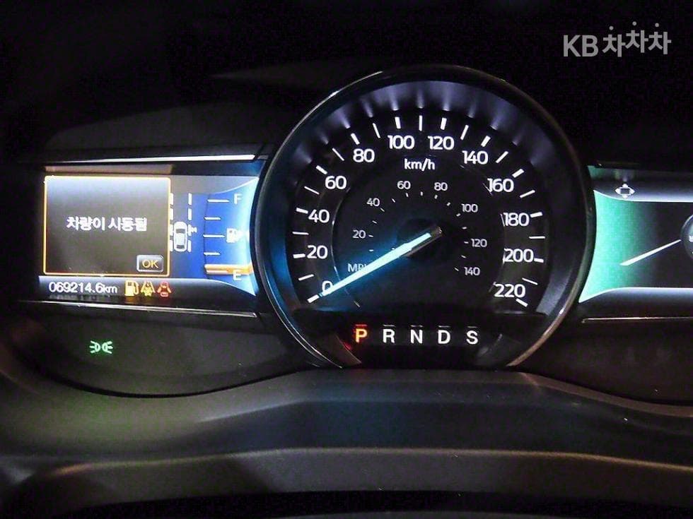 Ford New Explorer2.3 EcoBoost 4WD Limited - 9