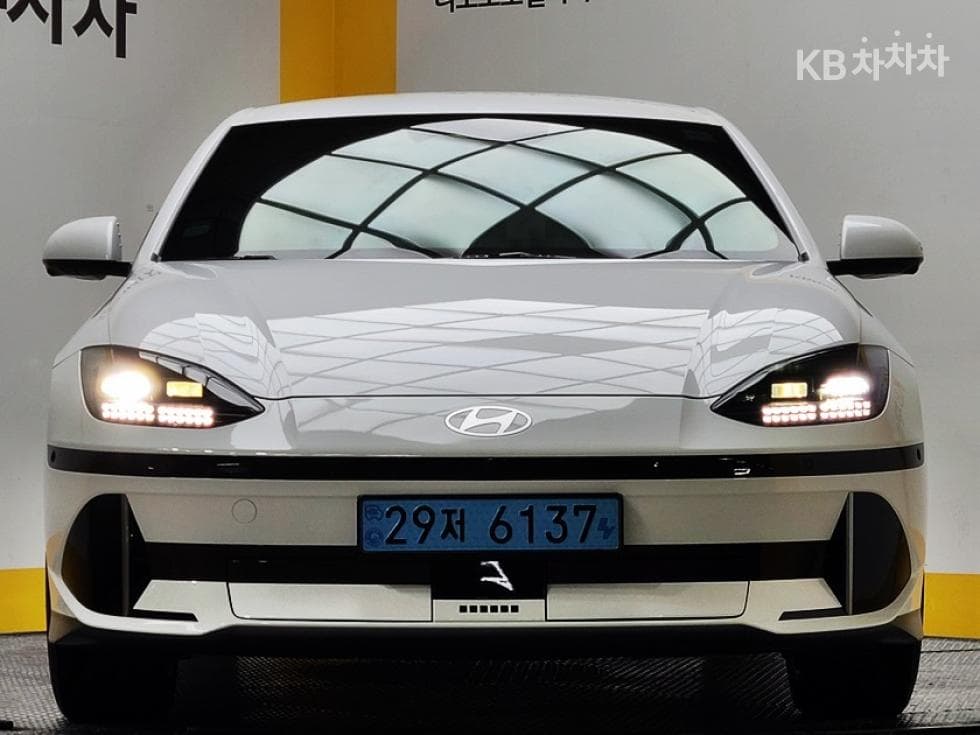 Хюндай IONIQ 6(CE) Long Range AWD Престиж - Image 1