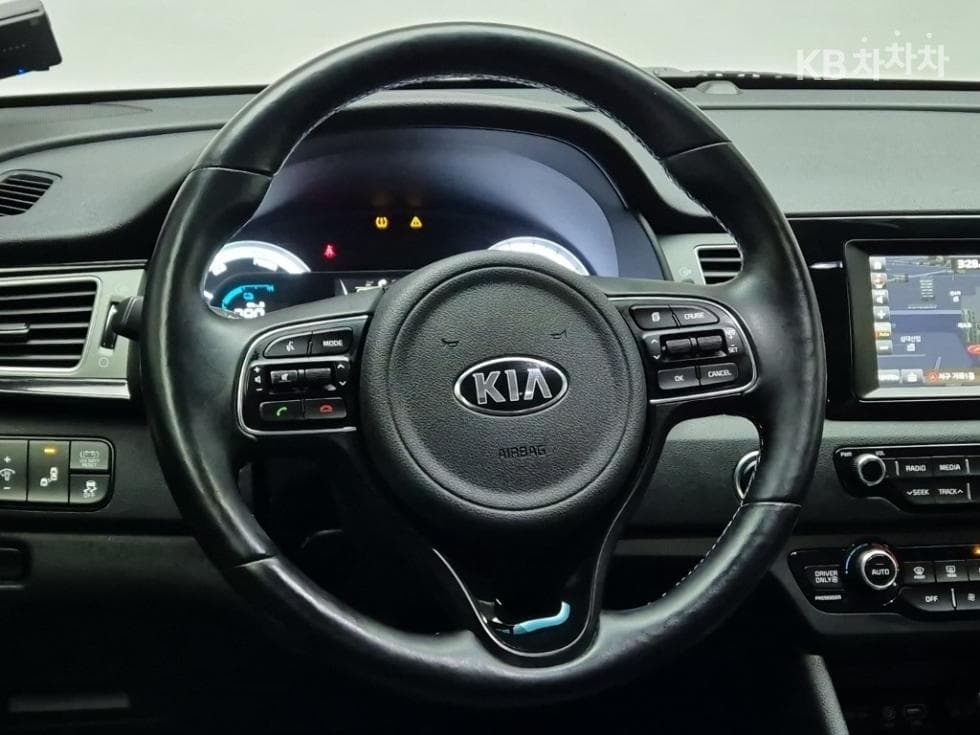 Киа Ниро1.6 Престиж - 9