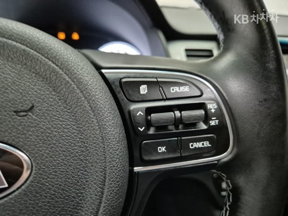 Киа Ниро1.6 Престиж - 16