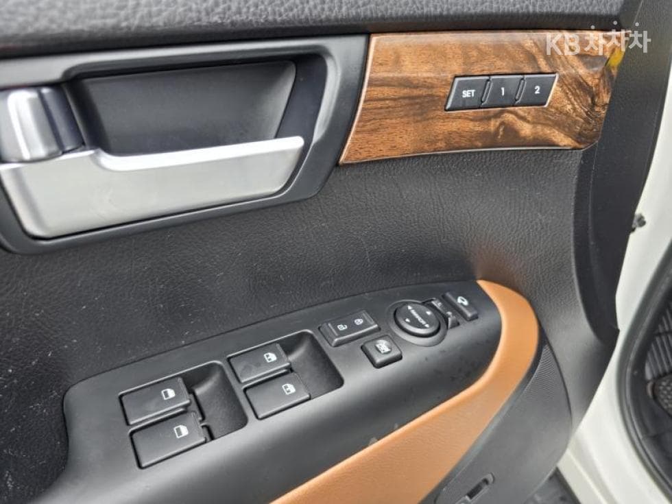 Киа The New (фейслифт) Mohave4x4 President 5-местен - 12