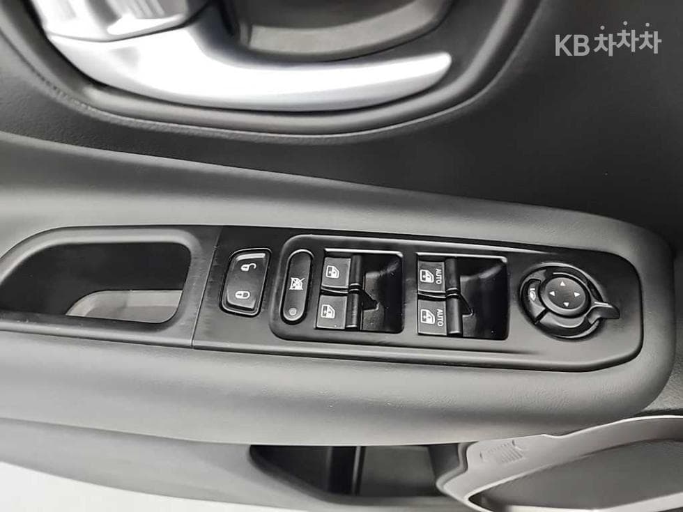 지프 레니게이드2.4 Limited FWD - 15