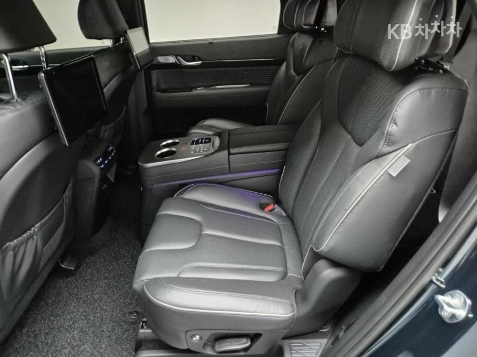 Hyundai The New (facelift) Palisade3.8 Gasoline 4WD VIP - 12