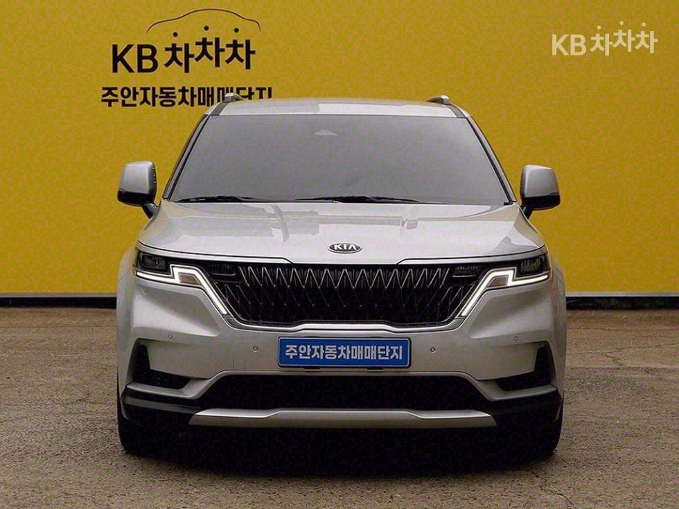 Киа Канивал 4-то поколение D2.2 11-местен Престиж - Image 1