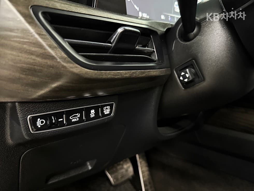 (252 words9548)Kia K8 Hybrid 1.6 Turbo Signature - 13