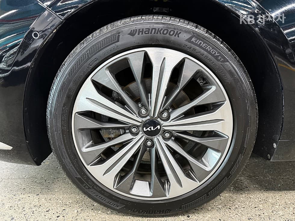 (252 words9548)Kia K8 Hybrid 1.6 Turbo Signature - 21