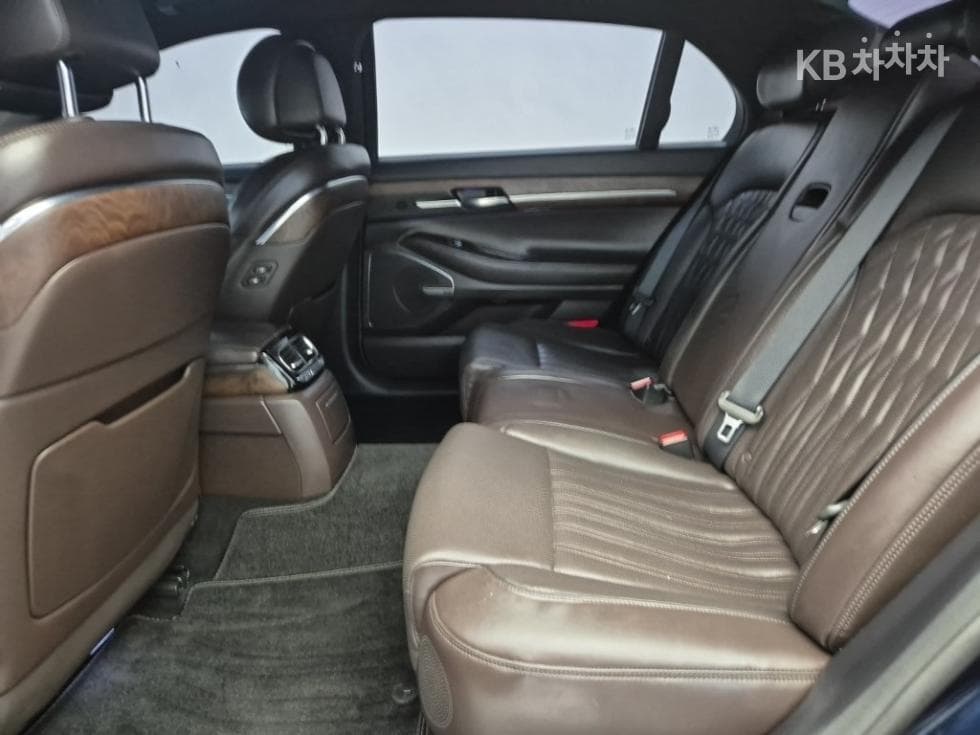 Дженезис G903.8 GDi AWD Премиум Люкс - 12