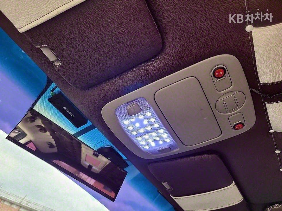 Киа Канивал R그랜드Канивал GLX Висок клас - 15