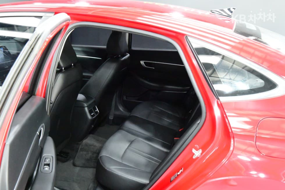 Хюндай Соната (DN8)2.0 Premium 패밀리 - 13