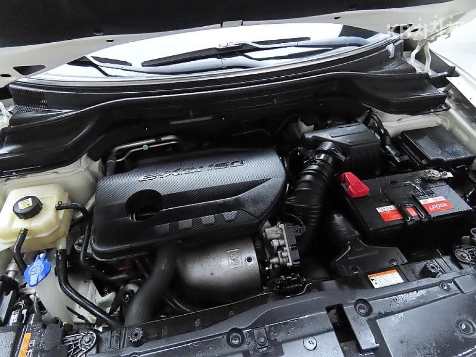KG Mobility Tivoli 아머1.6 Diesel LX 2WD - 7