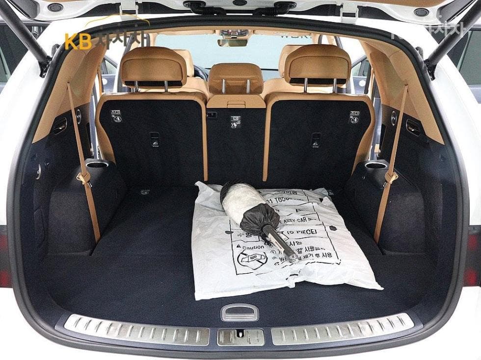 Genesis GV802.5 Turbo Gasoline AWD - 5