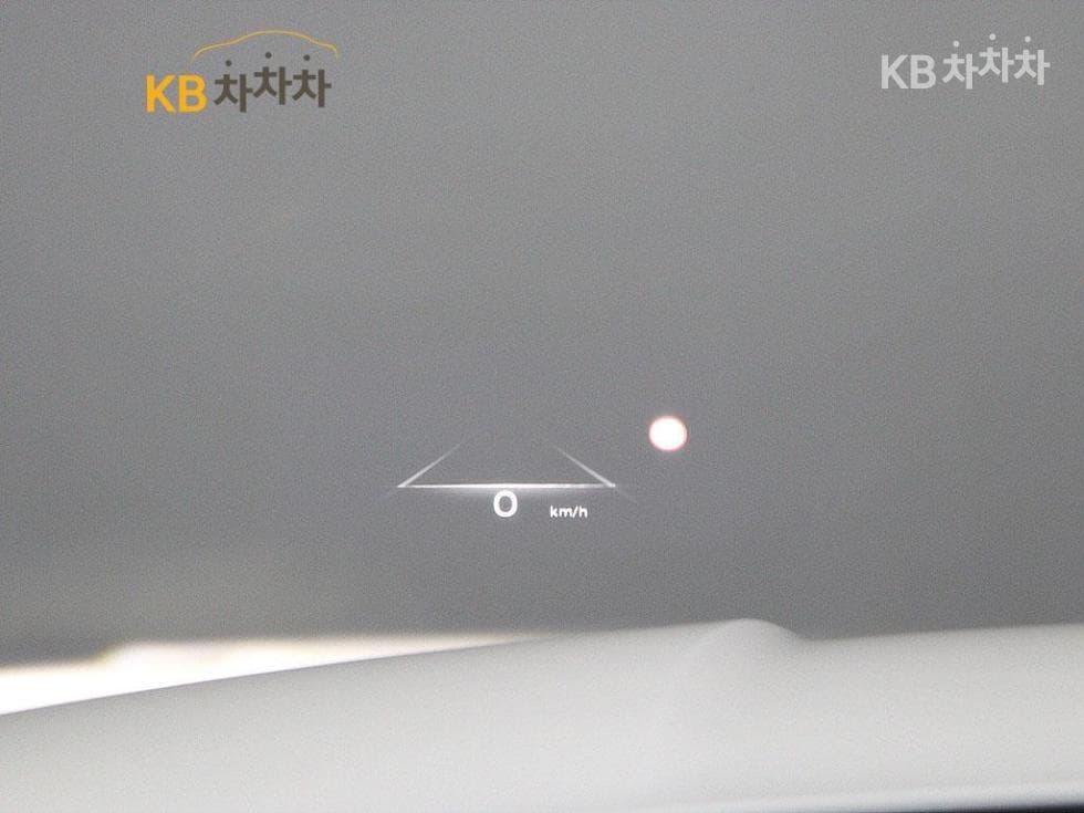 Genesis GV802.5 Turbo Gasoline AWD - 7