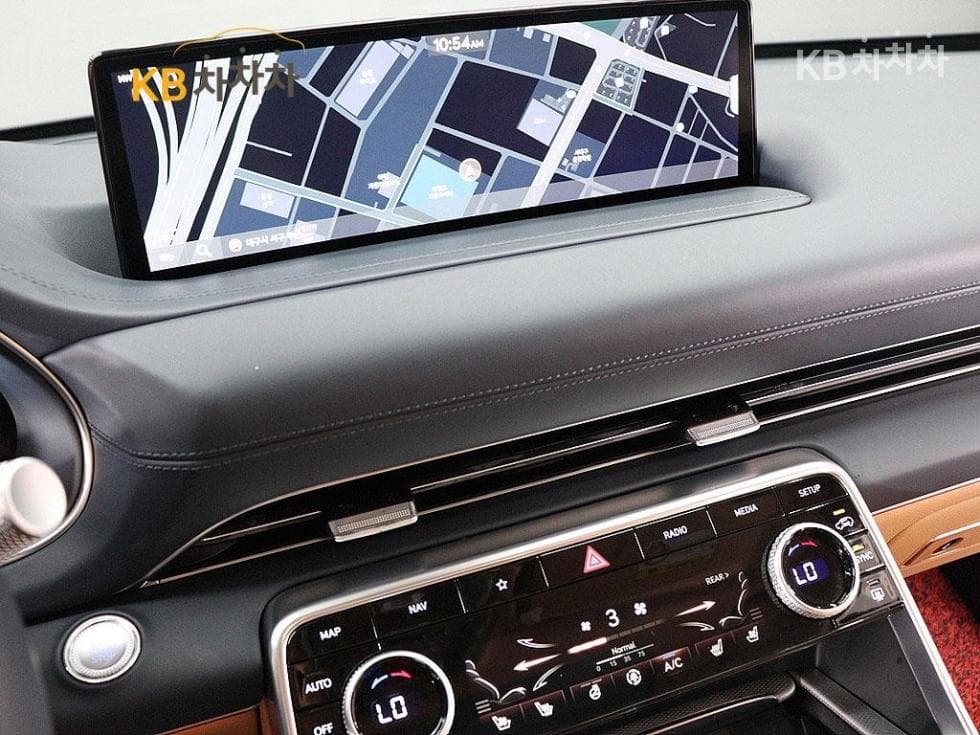 Genesis GV802.5 Turbo Gasoline AWD - 9