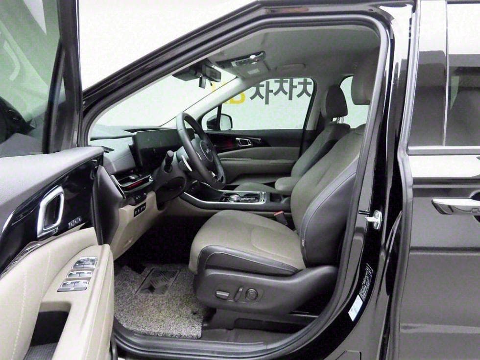 Kia The New (facelift) Carnival 4th generationG3.5 GDI 9-seater Signature - 11