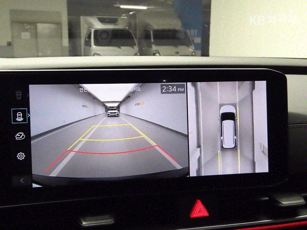 Kia The New (facelift) Carnival 4th generationG3.5 GDI 9-seater Signature - 14