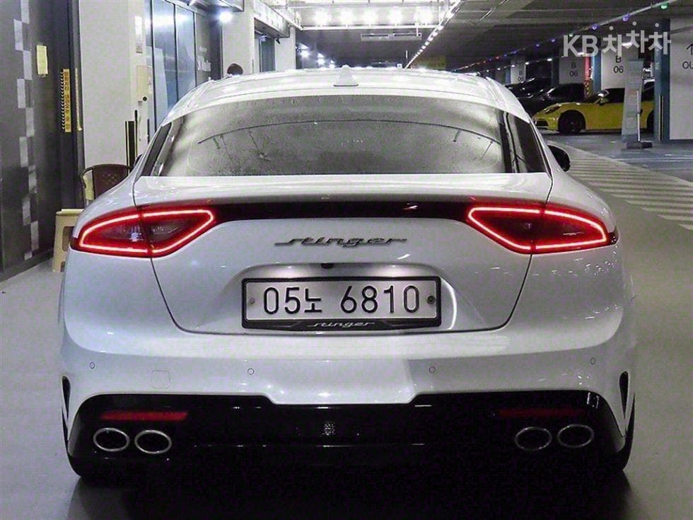Kia Stinger2.0 Turbo 2WD 플래티넘 - 5