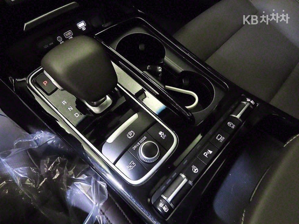 Kia Stinger2.0 Turbo 2WD 플래티넘 - 12
