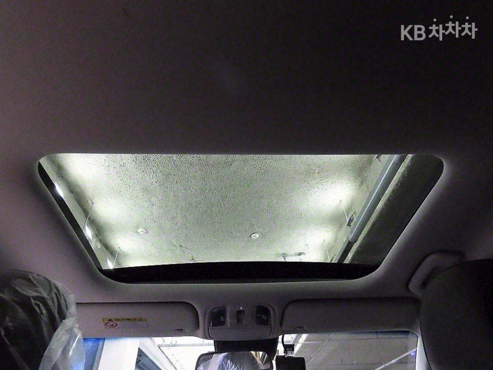 Kia Stinger2.0 Turbo 2WD 플래티넘 - 14