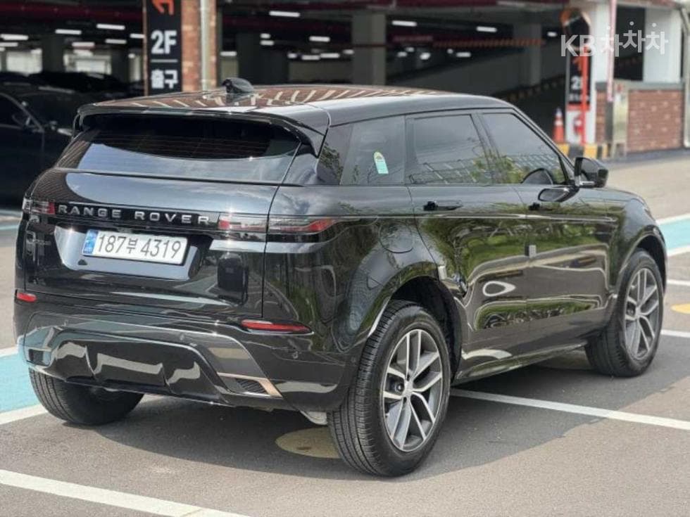 Land Rover Нов Range Rover Евок2.0 P250 Dynamic SE - 2