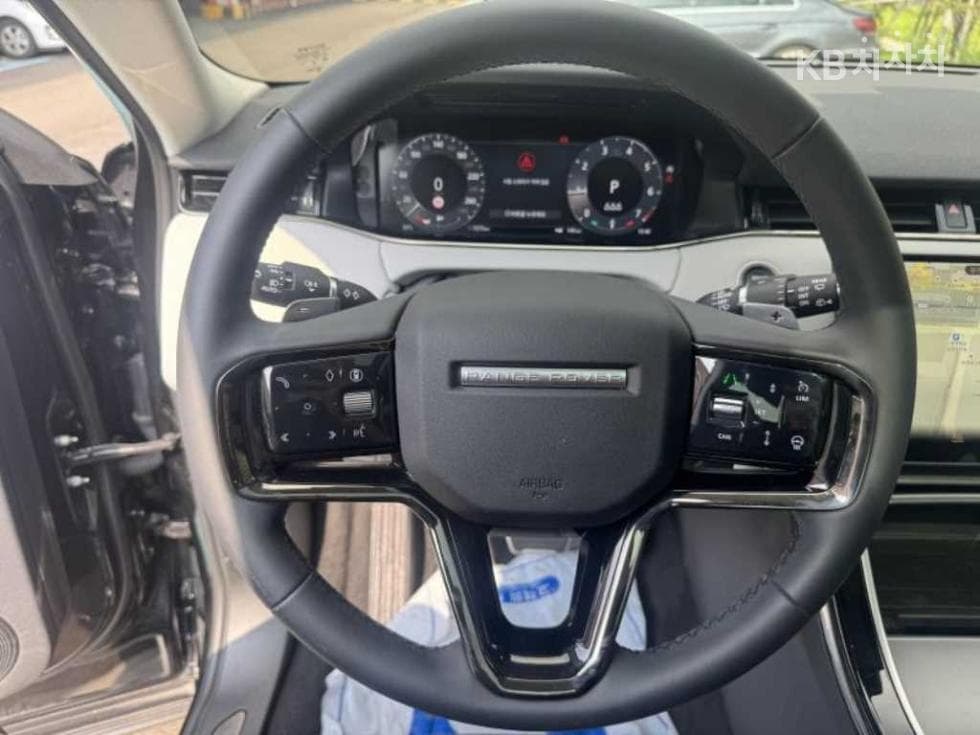 Land Rover Нов Range Rover Евок2.0 P250 Dynamic SE - 11