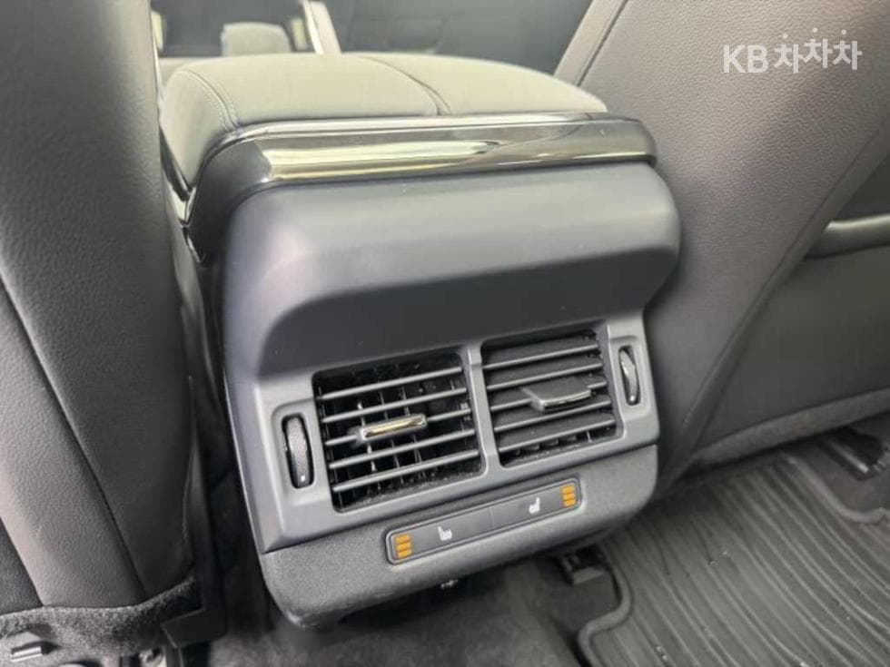 Land Rover Нов Range Rover Евок2.0 P250 Dynamic SE - 16