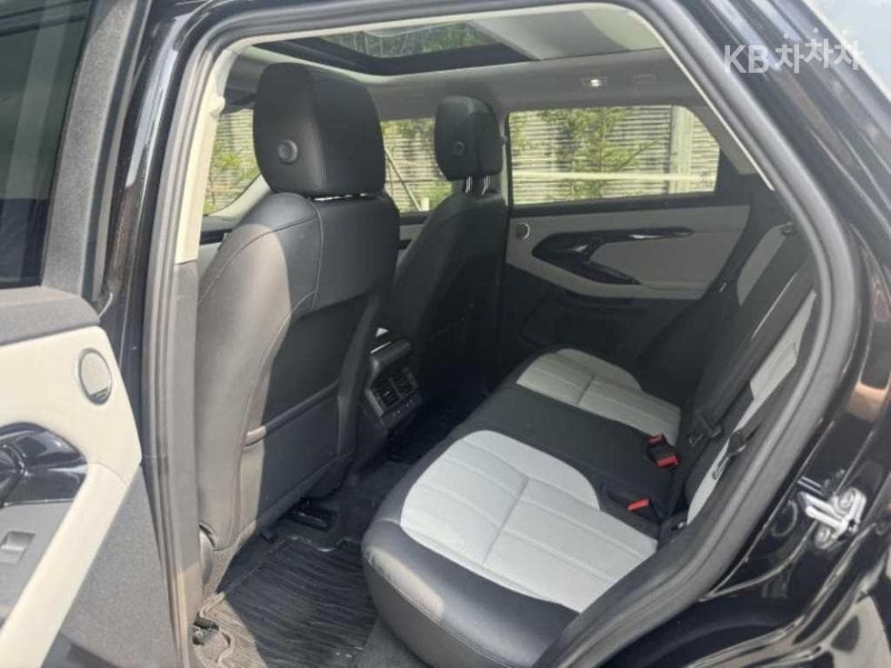 Land Rover Нов Range Rover Евок2.0 P250 Dynamic SE - 17