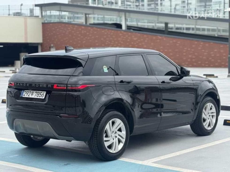 Land Rover Нов Range Rover Евок2.0 P250 S - 2