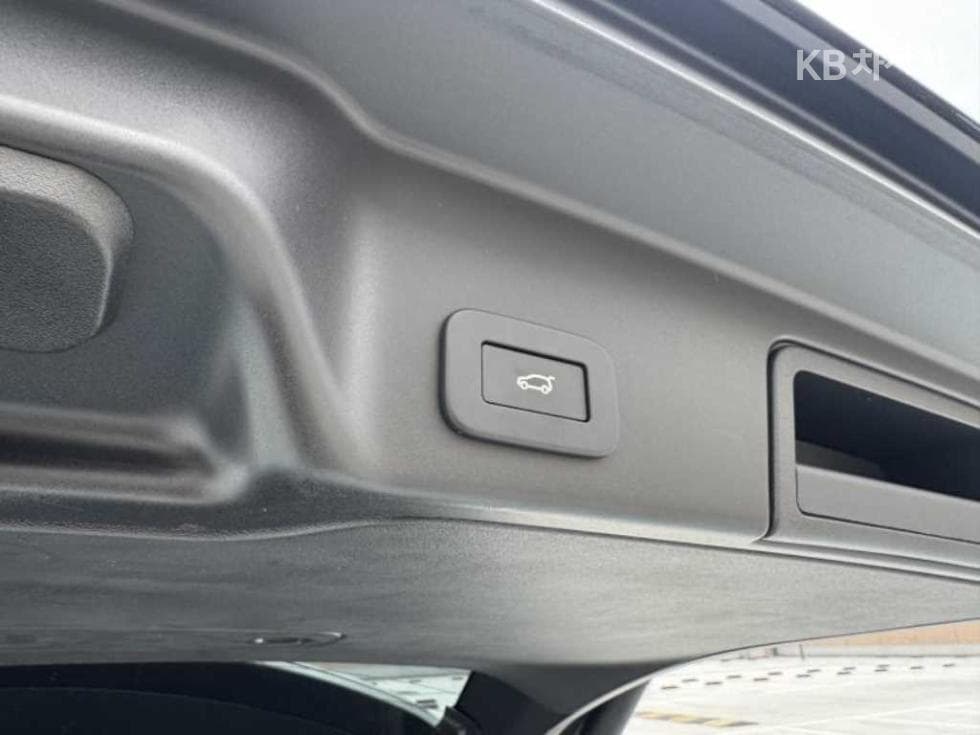 Land Rover Нов Range Rover Евок2.0 P250 S - 17