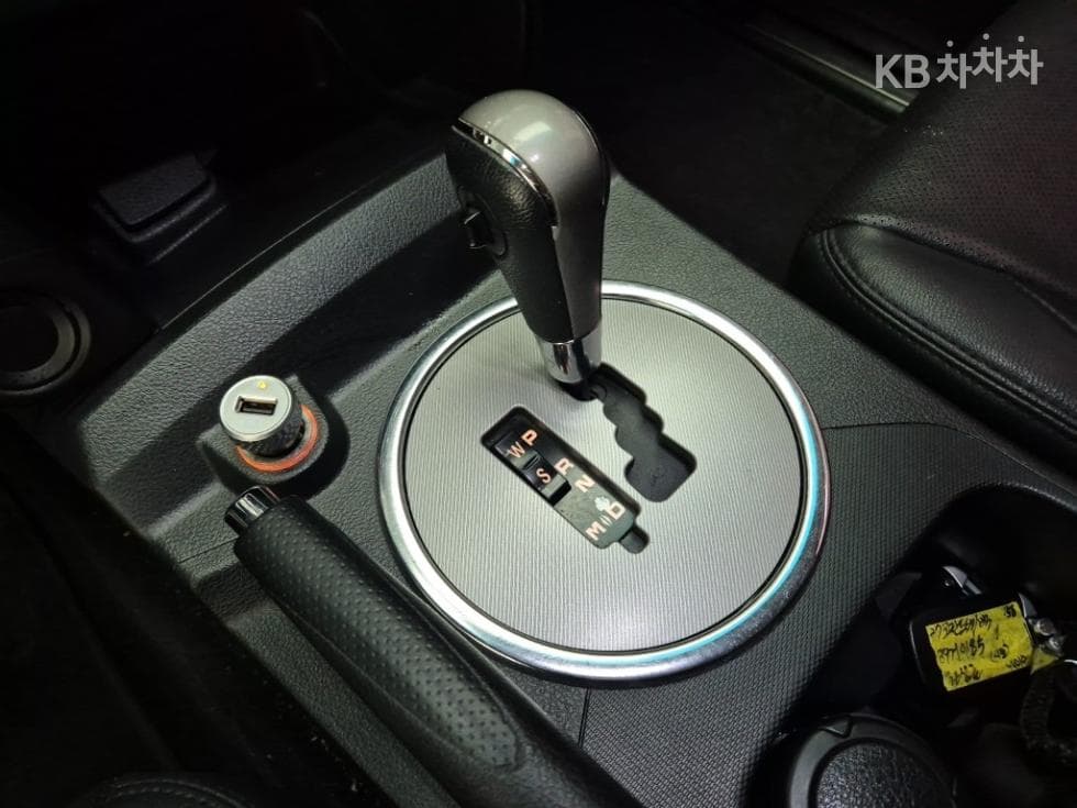 КейДжи Мобилити The New (фейслифт) Корандо Спорт (pickup variant)2.2 CX5 2WD 패션 - 8