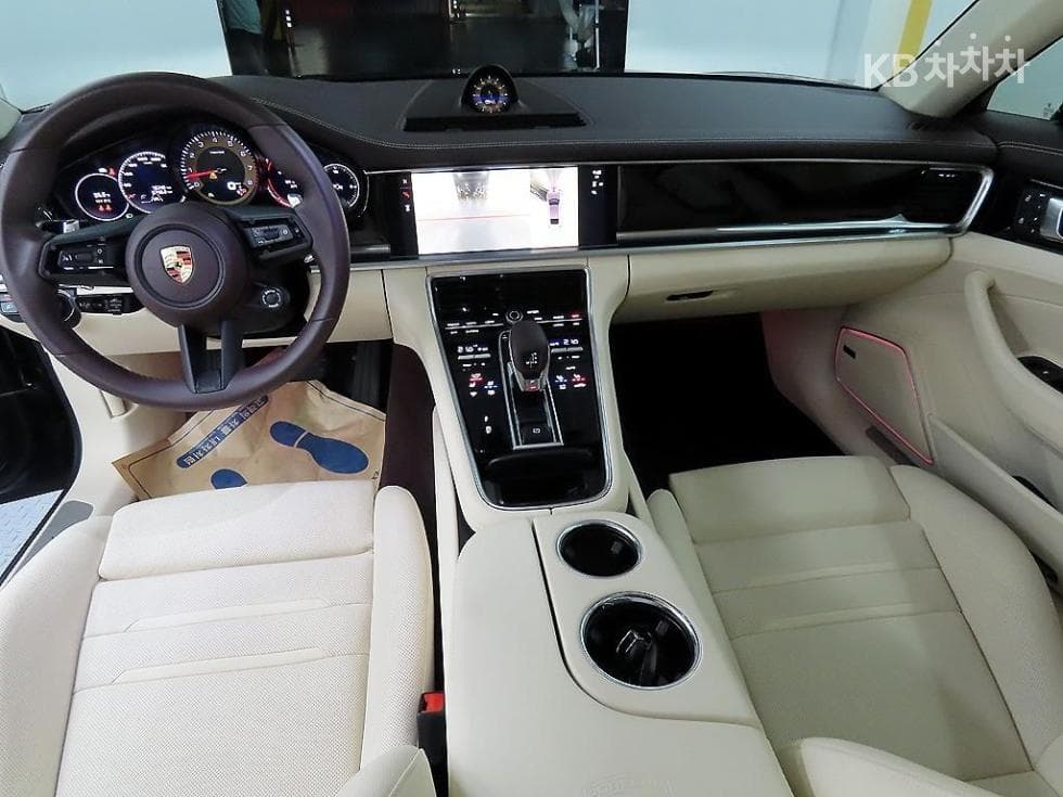 Porsche 파나메라 (971)2.9 4 Стандартен - 7