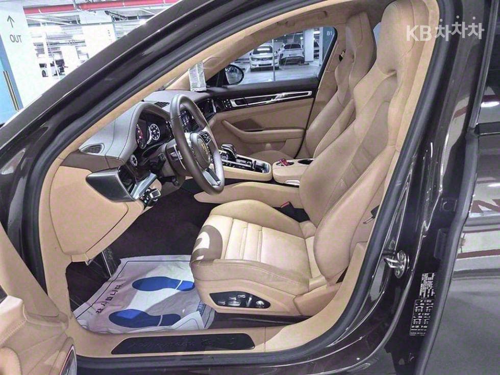 Porsche 파나메라 (971)4.0 GTS Standard - 6